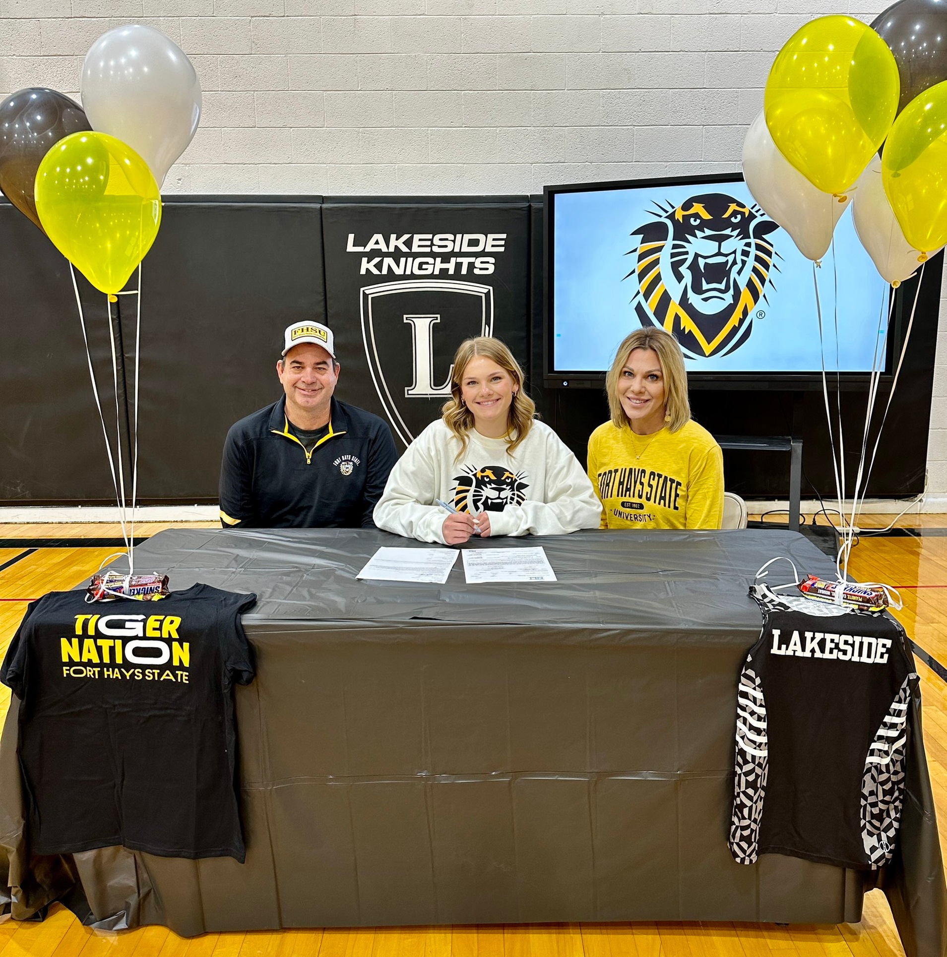 Brummet Signs with FHSU Track & Field